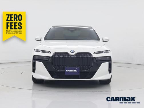 White 2024 BMW 740 I
