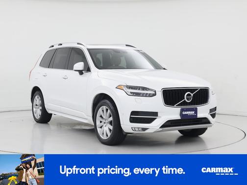 2016 Volvo XC90 T6 Momentum