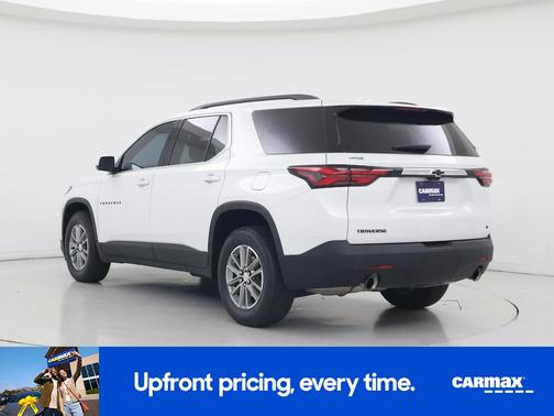 White 2023 Chevrolet Traverse LT Cloth
