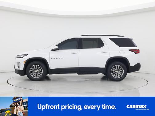 White 2023 Chevrolet Traverse LT Cloth