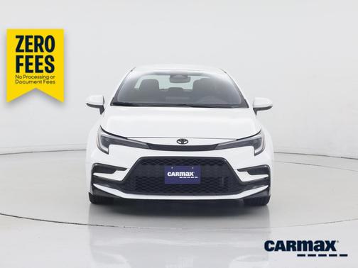 White 2023 Toyota Corolla SE
