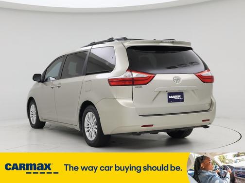 2015 Toyota Sienna XLE