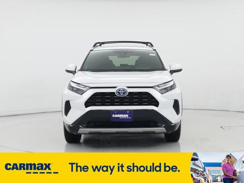 2023 Toyota RAV4 Hybrid SE