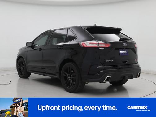 Black 2019 Ford Edge ST