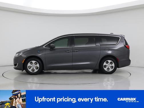 2018 Chrysler Pacifica Hybrid Touring Plus