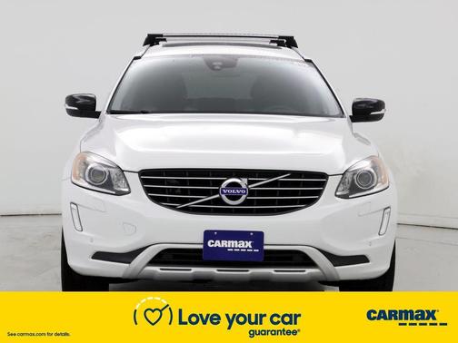 Photo 5 of 27 of 2017 Volvo XC60 T6 Dynamic
