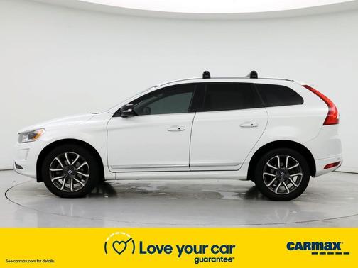 Photo 3 of 27 of 2017 Volvo XC60 T6 Dynamic