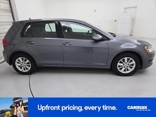 2017 Volkswagen Golf S