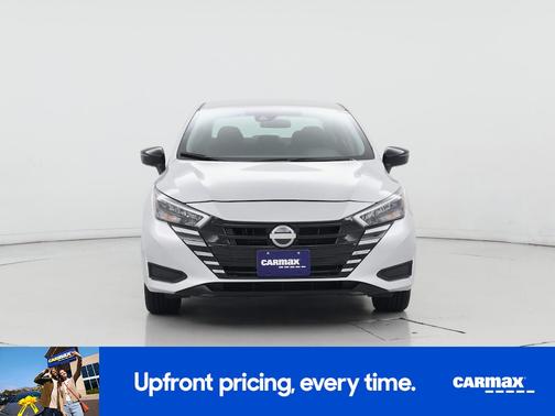 2023 Nissan Versa SR