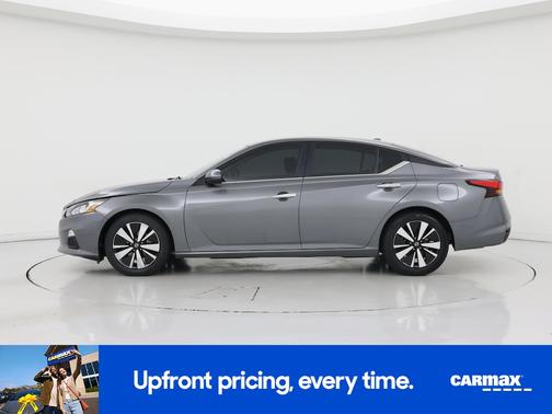 2022 Nissan Altima SV