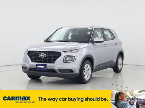 2021 Hyundai VENUE SE