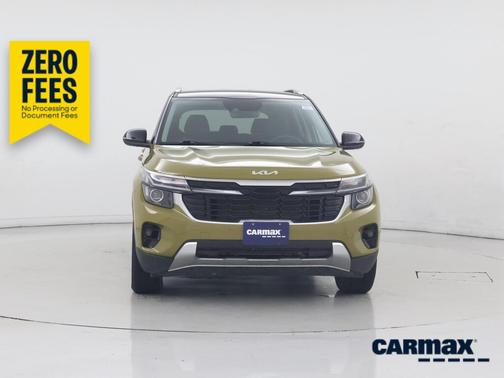 Green 2024 Kia Seltos S
