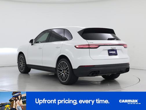 2020 Porsche Cayenne Base (Tiptronic)