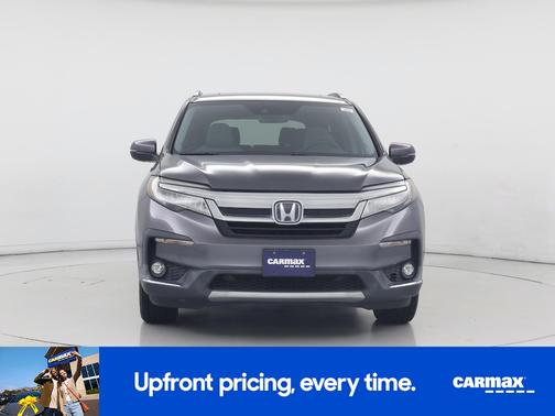 Gray 2019 Honda Pilot Touring