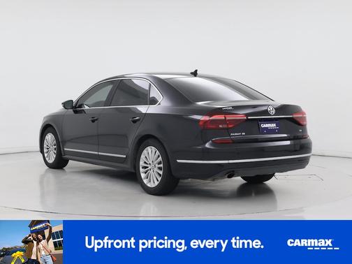 2017 Volkswagen Passat SE