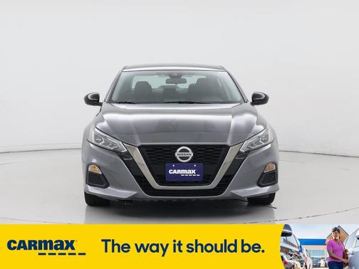 2021 Nissan Altima SR