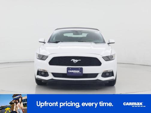 White 2016 Ford Mustang