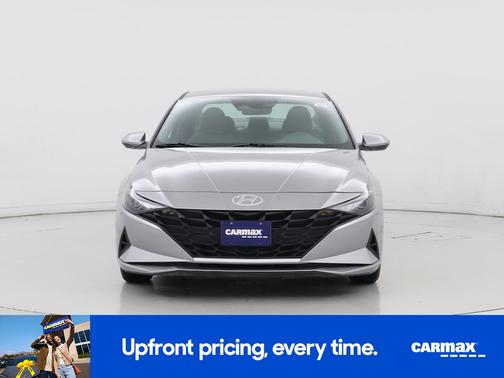 2021 Hyundai ELANTRA SE