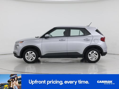 2023 Hyundai VENUE SE