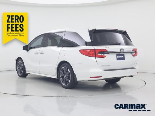 White 2023 Honda Odyssey Elite