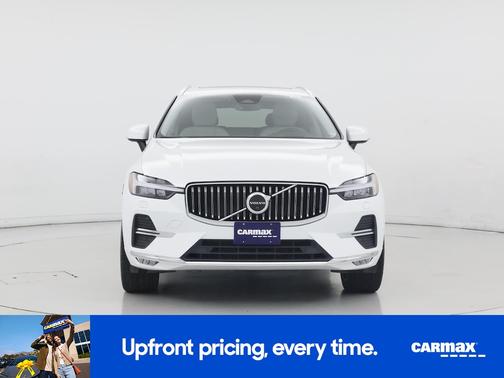 2023 Volvo XC60 B5 Ultimate Bright Theme