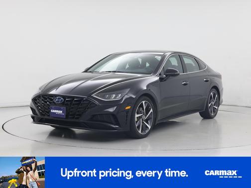 Black 2021 Hyundai SONATA SEL Plus