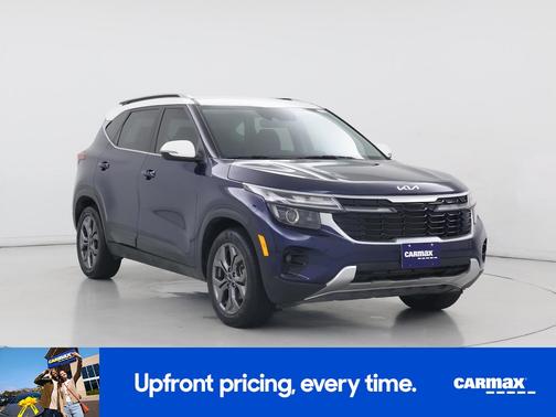 Blue 2024 Kia Seltos S