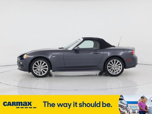 2017 FIAT 124 Spider Lusso