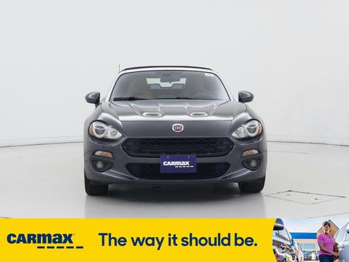 2017 FIAT 124 Spider Lusso