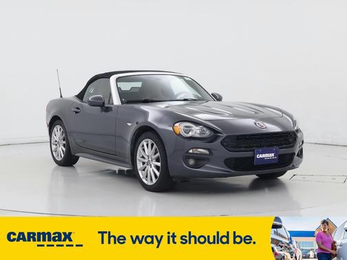 2017 FIAT 124 Spider Lusso