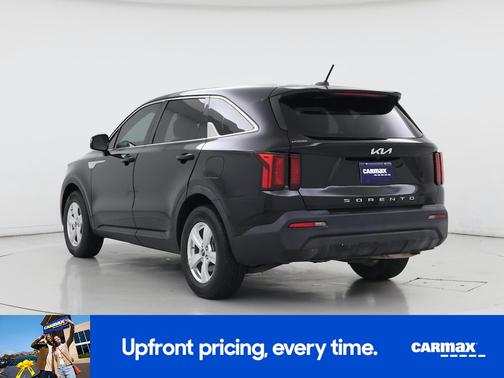 2022 Kia Sorento LX
