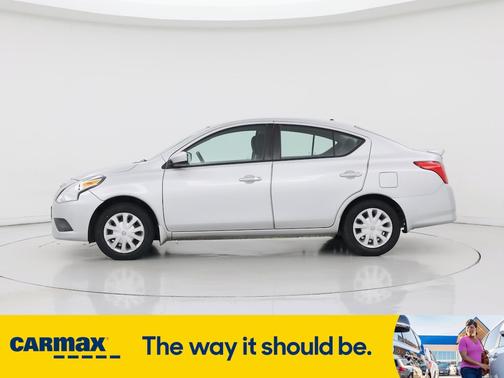 2019 Nissan Versa SV