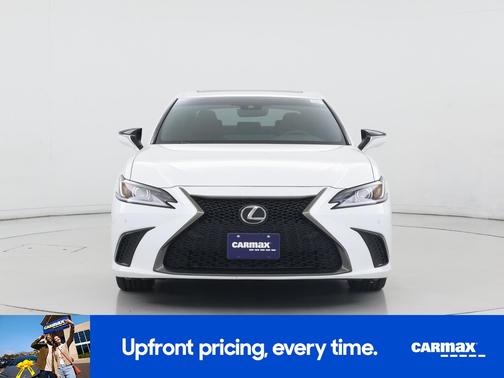 White 2024 Lexus ES 350 F-SPORT Handling