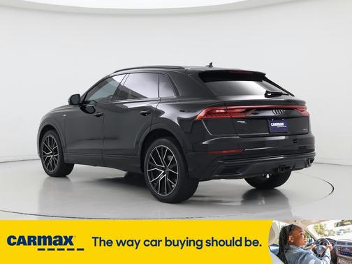 2021 Audi Q8 Premium Plus
