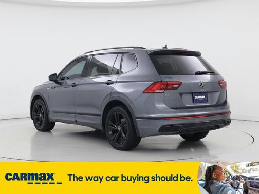 2023 Volkswagen Tiguan SE R-Line Black