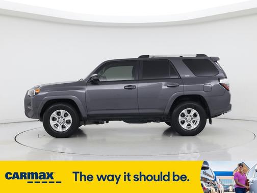 2022 Toyota 4Runner SR5