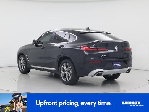 Black 2024 BMW X4 XDrive30i