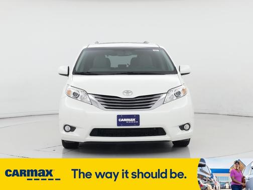 2017 Toyota Sienna XLE