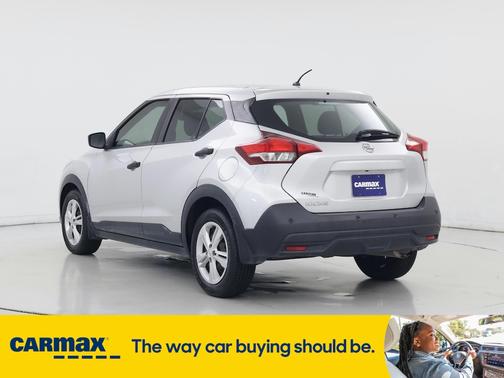 2020 Nissan Kicks S