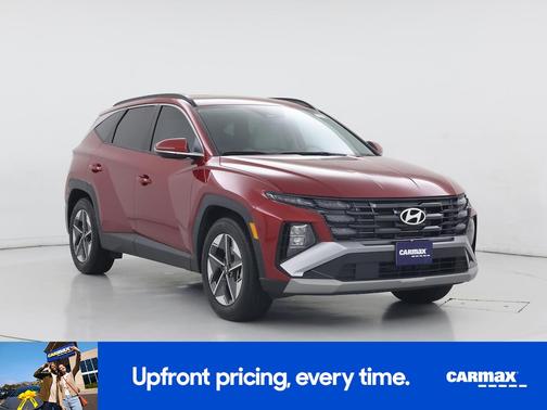 Red 2025 Hyundai TUCSON SEL Convenience