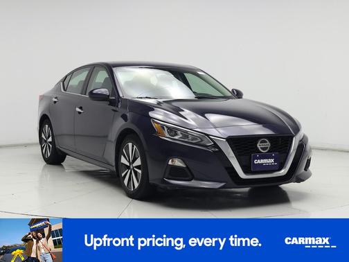 Blue 2021 Nissan Altima SV