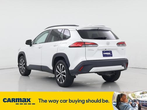 2022 Toyota Corolla Cross XLE