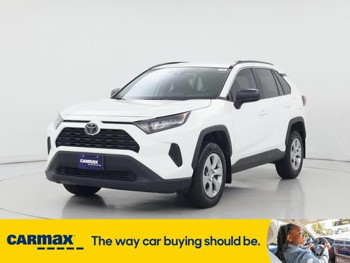 2020 Toyota RAV4 LE