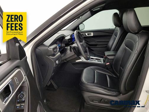 White 2020 Ford Explorer XLT