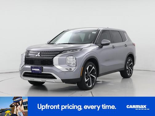2023 Mitsubishi Outlander SE