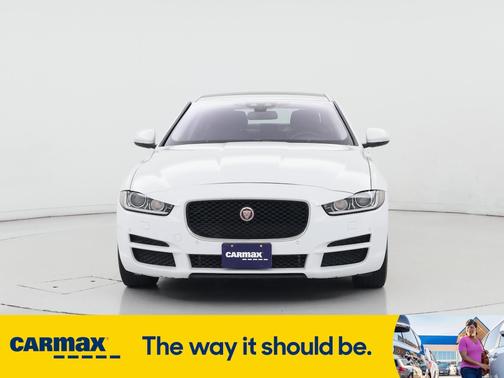 2017 Jaguar XE Premium