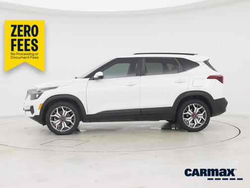 White 2021 Kia Seltos S