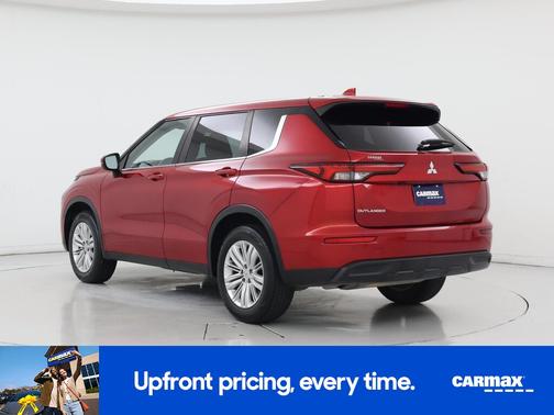 2023 Mitsubishi Outlander ES