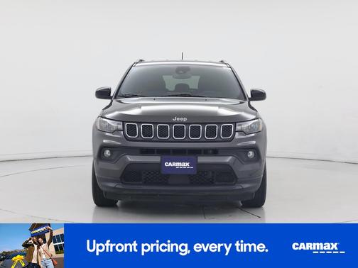 Gray 2023 Jeep Compass Latitude
