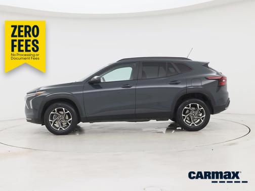Gray 2025 Chevrolet Trax LT